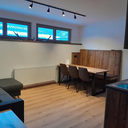 Rainerhof 4 Apartment